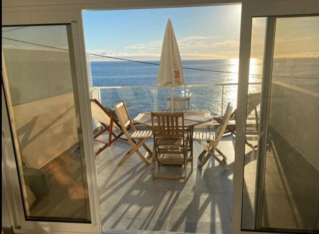 Casa Das Bonecas 2 # Private Garage Included # Paul do Mar  Luaran gambar
